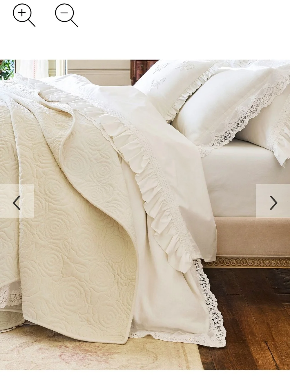 Gorgeous Love Shack Fancy Lace Duvet King White